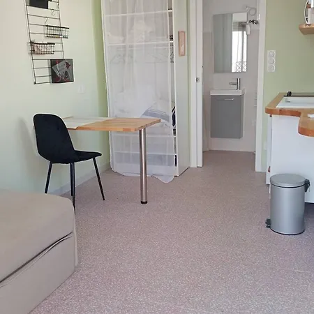 Maison Et Climatises Proche A - Fr-1-696-81 Hébergement de vacances