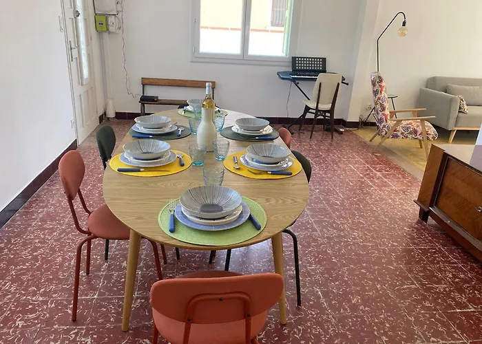 Hébergement de vacances Maison Et Climatises Proche A - Fr-1-696-81